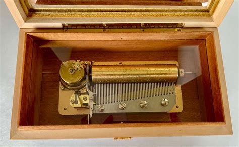 How to Fix a Music Box: A Detailed Guide with Multiple Perspectives